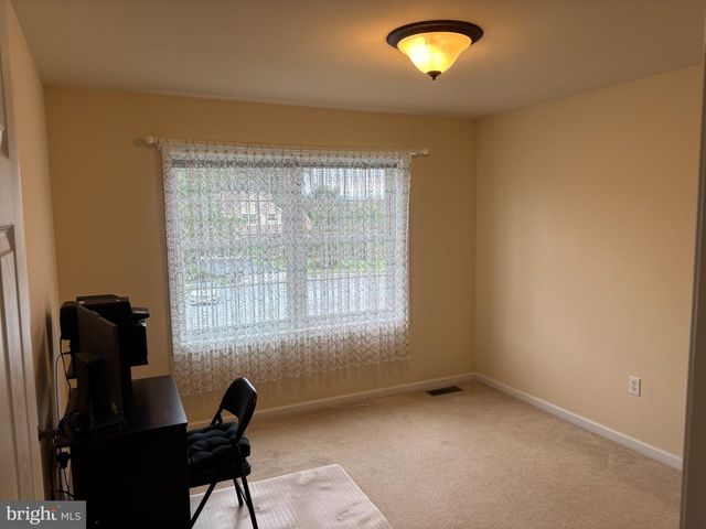 3929 TRAYER LN, Mechanicsburg, PA 17050