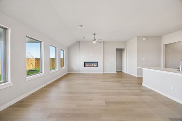 1533 Oakdale Drive, Kaufman, TX 75142