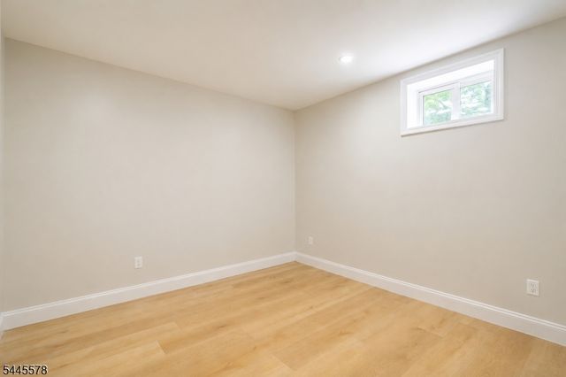 584 Plymouth Rd, Hillside Twp., NJ 07205