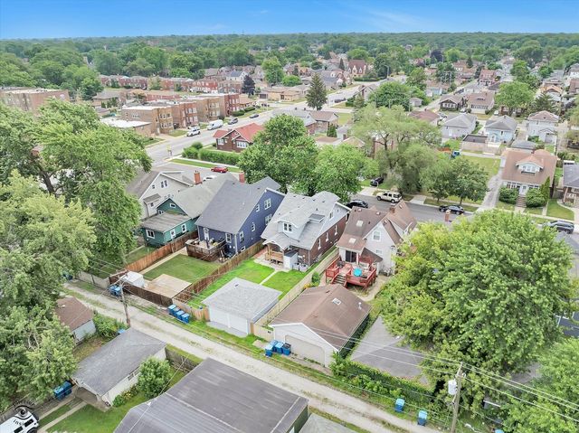 218 157th Street, Calumet City, IL 60409