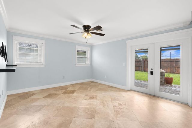 2640 NW 80th Avenue, Margate, FL 33063