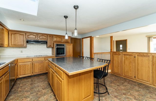 805 1st Avenue NW, Byron, MN 55920