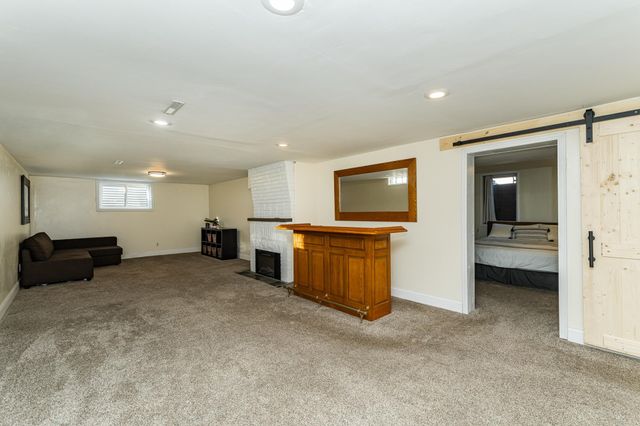 805 1st Avenue NW, Byron, MN 55920