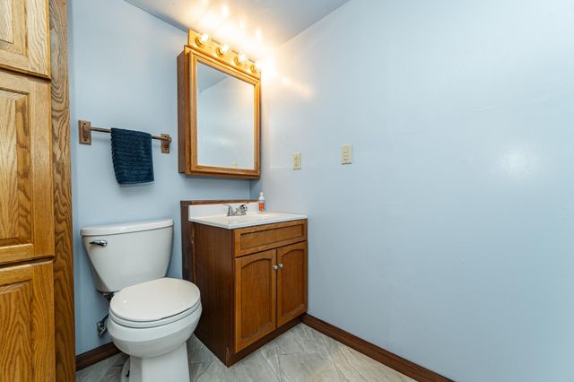 805 1st Avenue NW, Byron, MN 55920