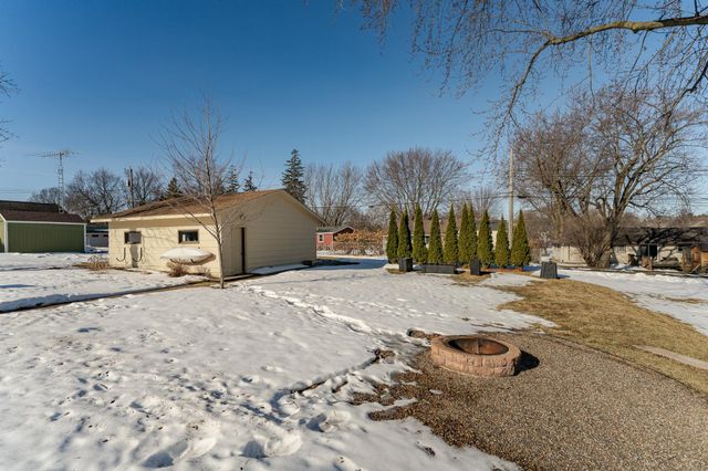 805 1st Avenue NW, Byron, MN 55920