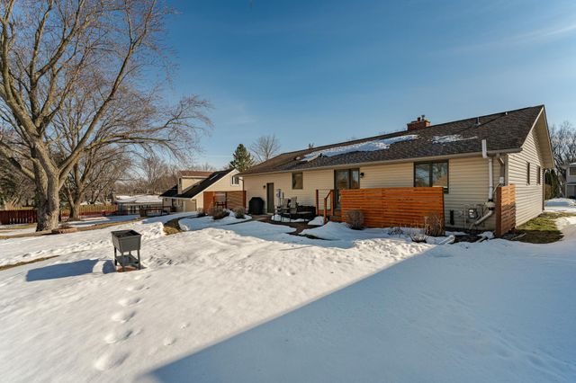 805 1st Avenue NW, Byron, MN 55920