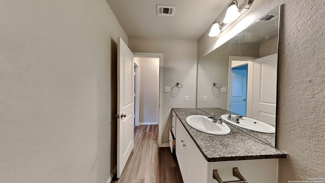 13778 Bradford Park, San Antonio, TX 78253