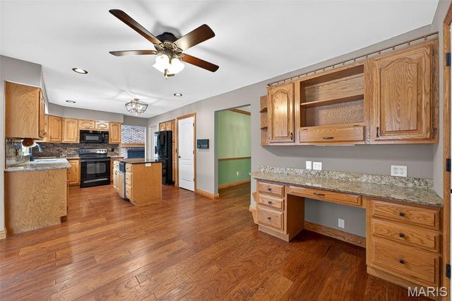 617 Lakeview Road, Lake St Louis, MO 63367