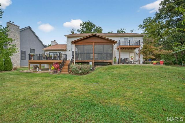 617 Lakeview Road, Lake St Louis, MO 63367