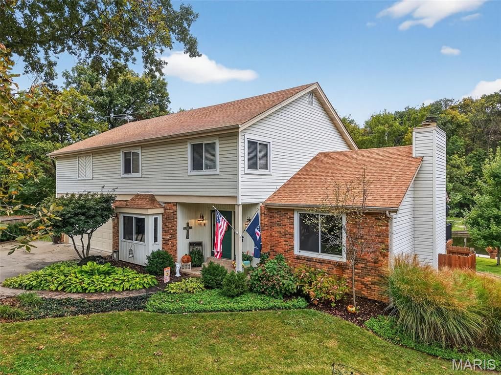 617 Lakeview Road, Lake St Louis, MO 63367