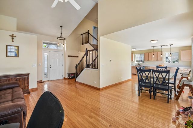 2024 Harrison Avenue, Mundelein, IL 60060