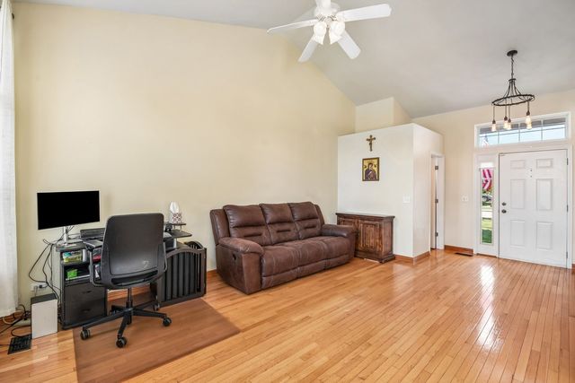 2024 Harrison Avenue, Mundelein, IL 60060