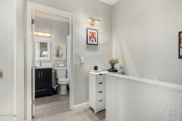 6302 N 64TH Drive 16, Glendale, AZ 85301