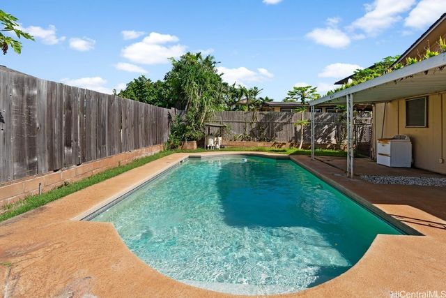 94-1166 Lumikula Street, Waipahu, HI 96797
