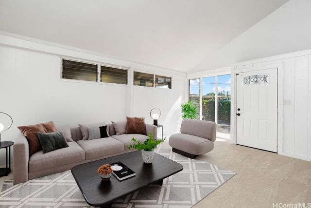94-1166 Lumikula Street, Waipahu, HI 96797