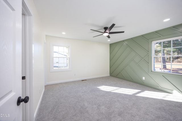 1503 Honrine Road, Clinton, NC 28328