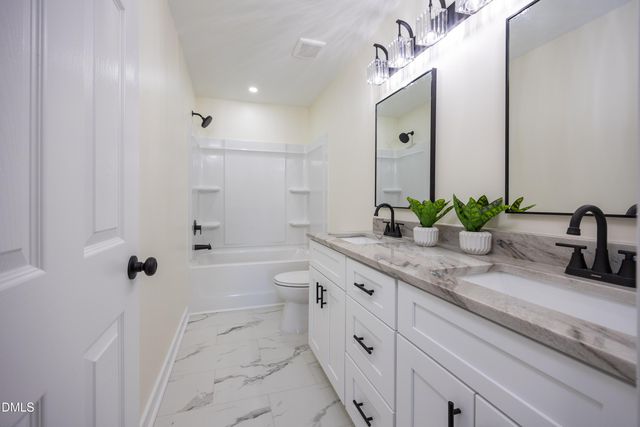 1503 Honrine Road, Clinton, NC 28328