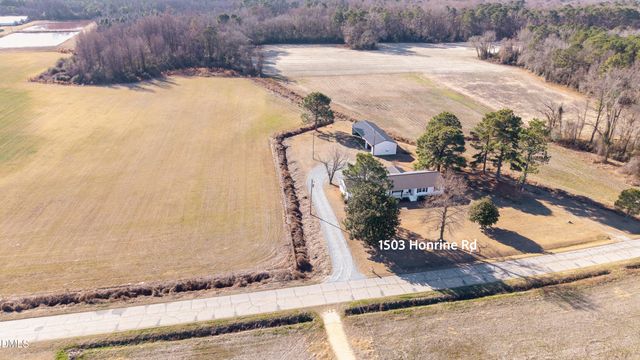 1503 Honrine Road, Clinton, NC 28328