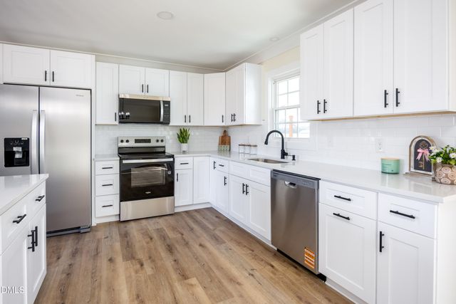 1503 Honrine Road, Clinton, NC 28328