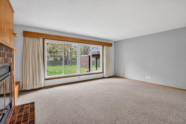 1603 Clover Lane, Midland, MI 48640