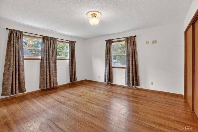 1603 Clover Lane, Midland, MI 48640