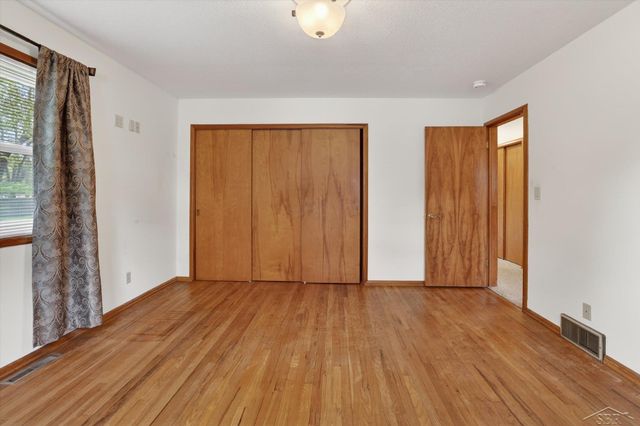 1603 Clover Lane, Midland, MI 48640