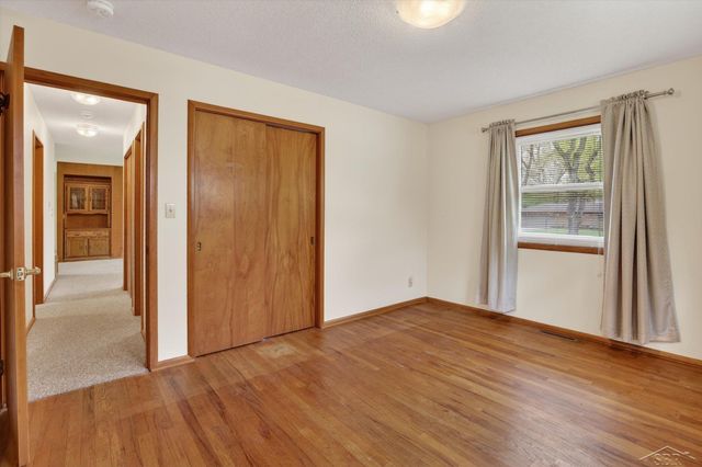 1603 Clover Lane, Midland, MI 48640