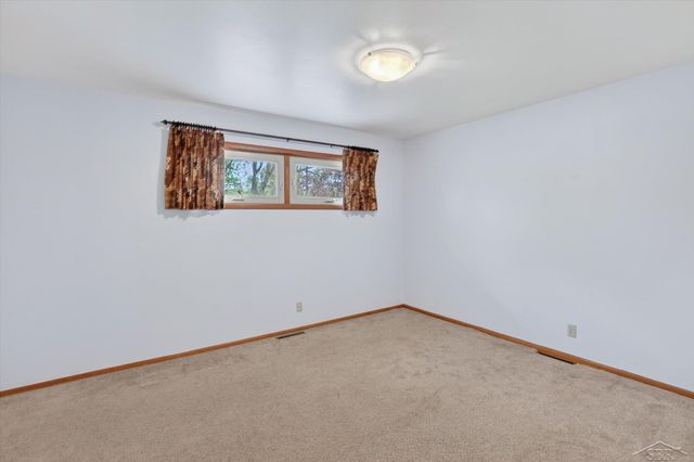 1603 Clover Lane, Midland, MI 48640