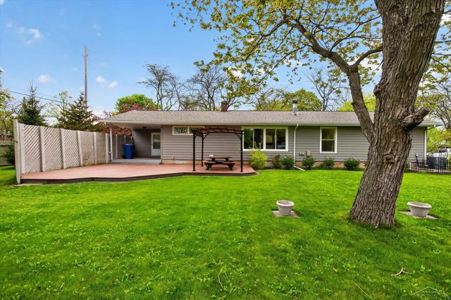 1603 Clover Lane, Midland, MI 48640