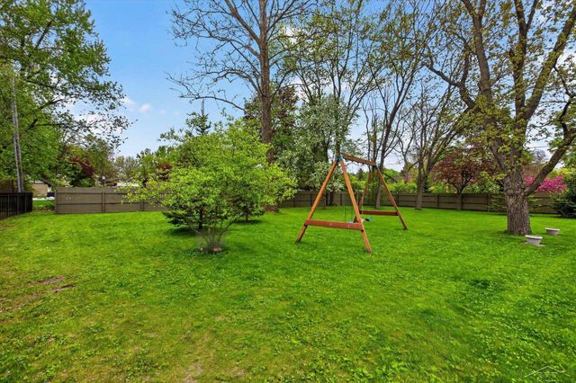 1603 Clover Lane, Midland, MI 48640
