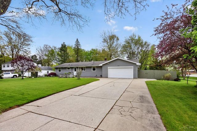 1603 Clover Lane, Midland, MI 48640