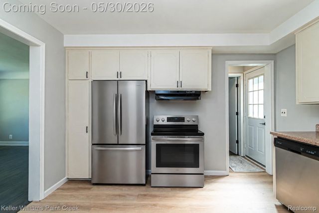 21530 Willow Wisp Street, St. Clair Shores, MI 48082