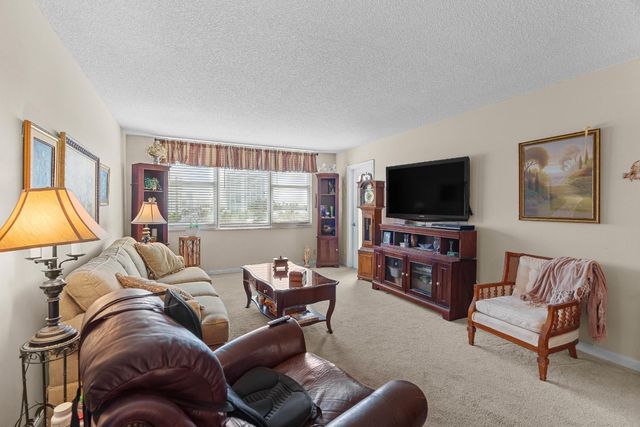 201 N Ocean Boulevard 804, Pompano Beach, FL 33062