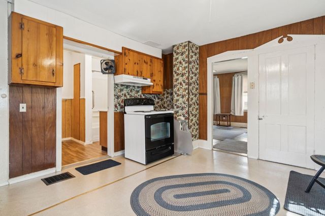 52 Dell Street, Charlestown, NH 03603