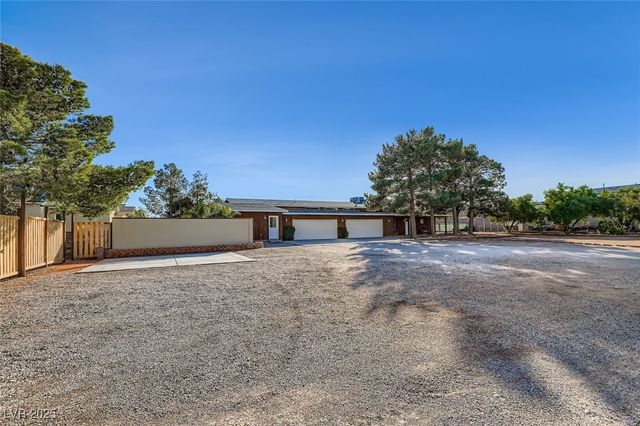 4099 Silverado Ranch Boulevard, Las Vegas, NV 89139