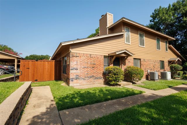 5640 Cedar Creek Drive, Benbrook, TX 76109