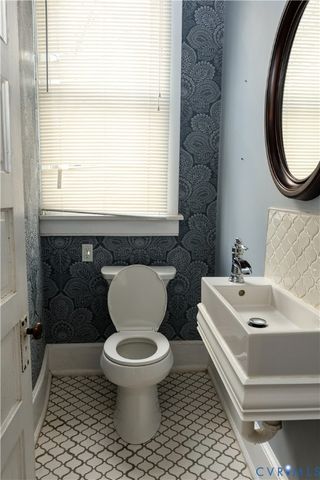 302 E Fillmore St, Petersburg, VA 23803