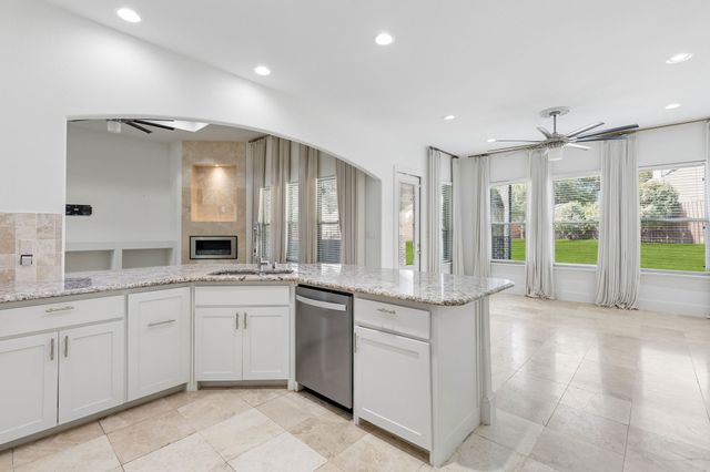 1012 Mallard Way, Flower Mound, TX 75028