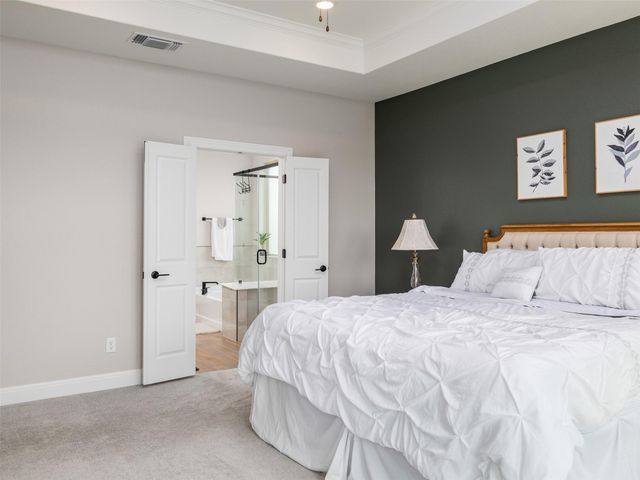 104 Keswick ST, Liberty Hill, TX 78642