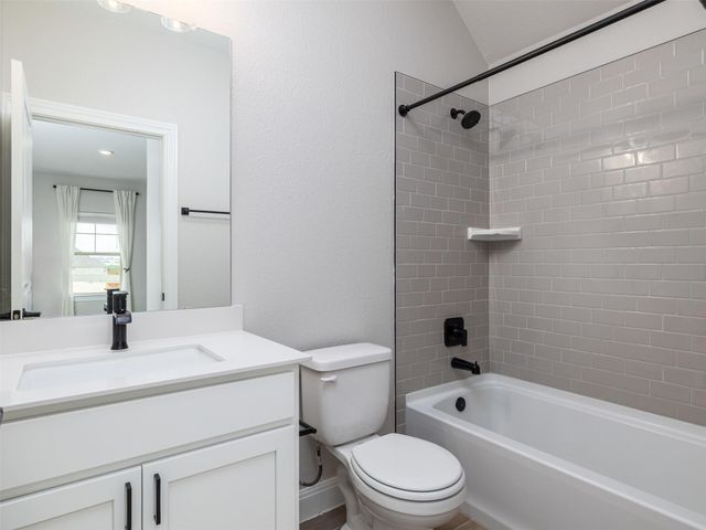 104 Keswick ST, Liberty Hill, TX 78642