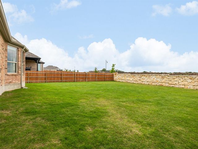 104 Keswick ST, Liberty Hill, TX 78642
