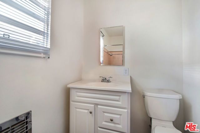 1118 Marlborough Avenue, Inglewood, CA 90302