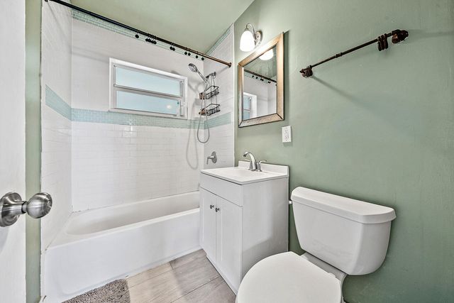 1446 W Jennings Street, Lantana, FL 33462