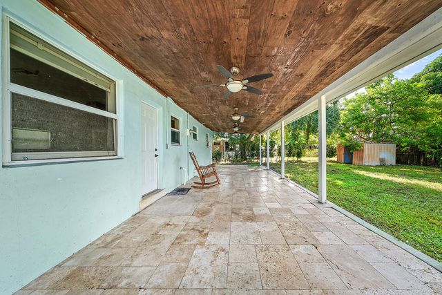1446 W Jennings Street, Lantana, FL 33462