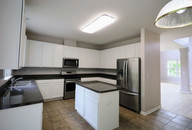 771 S Sienna Drive, Round Lake, IL 60073