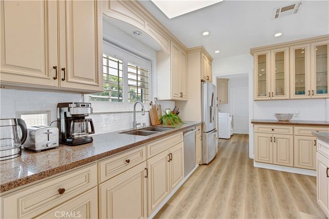 4901 Ethel Avenue, Sherman Oaks, CA 91423