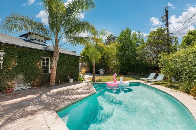 4901 Ethel Avenue, Sherman Oaks, CA 91423