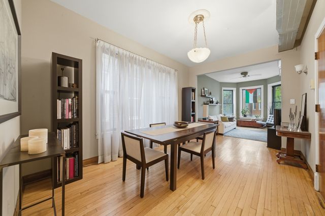 2436 N Albany Avenue, Chicago, IL 60647