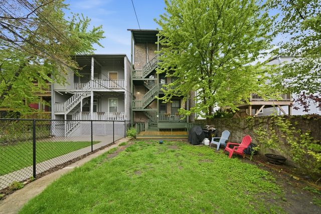 2436 N Albany Avenue, Chicago, IL 60647