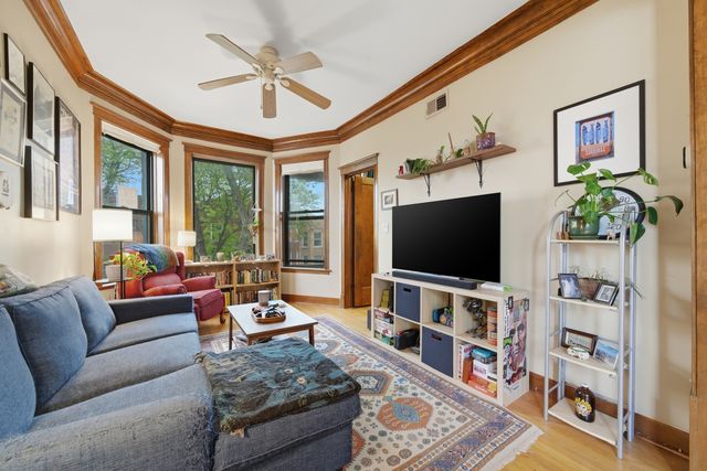 2436 N Albany Avenue, Chicago, IL 60647